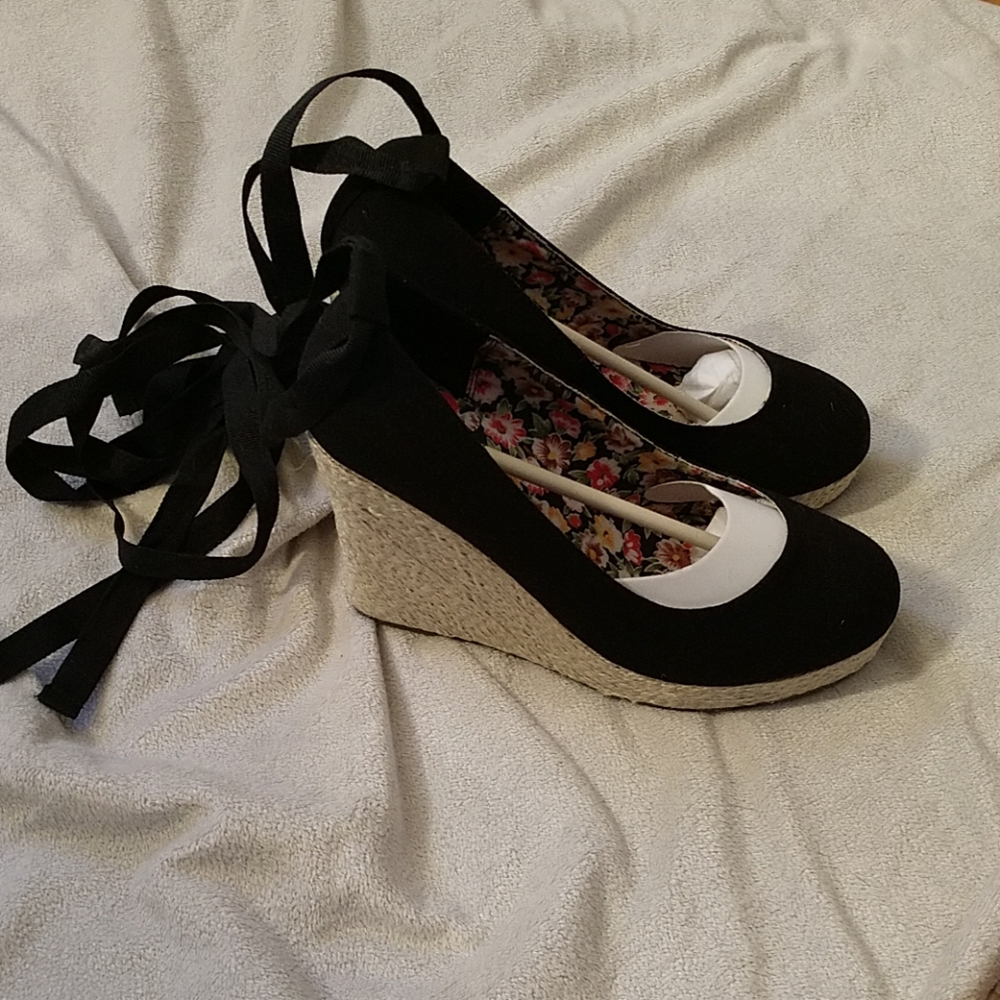 Espadrille wedges
